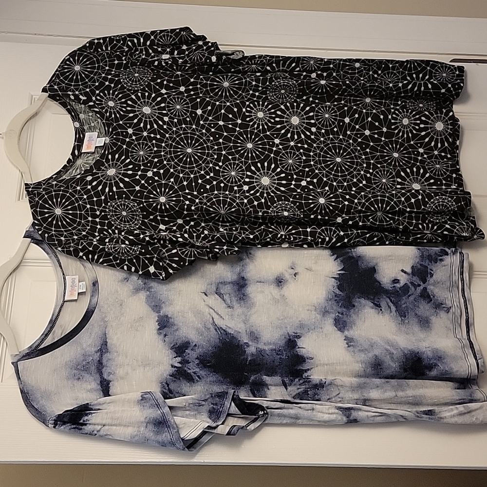 Two LuLaRoe Olive Tops
